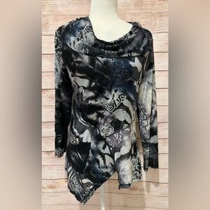 Flew de Lis asymmetric pullover blouse top boho women's long sleeve Size M